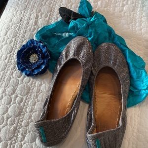 Tieks  slate grey croc size 8